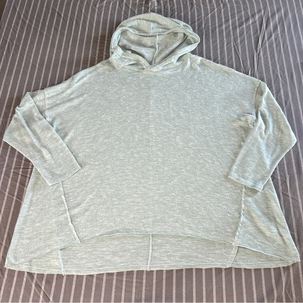 American Eagle Soft & Sexy Plush Top